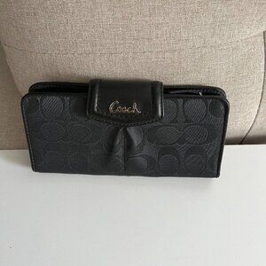 Coach Cloth Wallet - Excellent condition